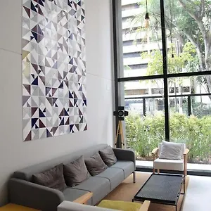 https://68-brand-new-studio-next-to-paulista-av-fast-wifi.topsaopaulohotels.com